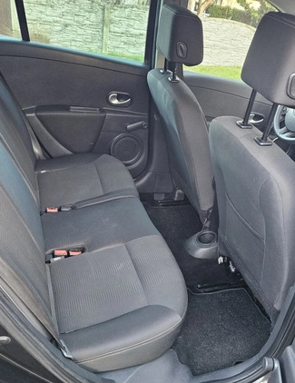 Renault Clio cena 10900 przebieg: 240000, rok produkcji 2009 z Iwonicz-Zdrój małe 92